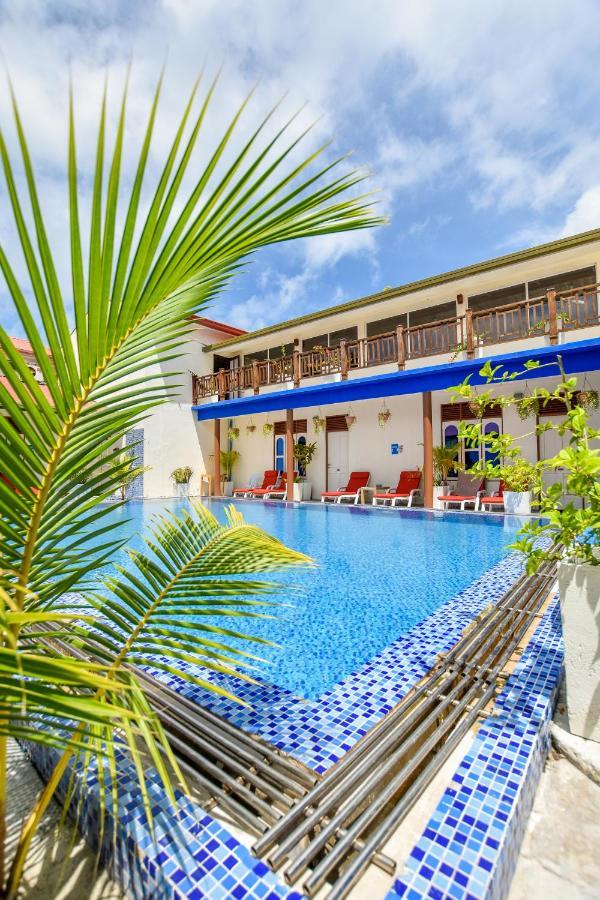 Equatorial Divers Lodge アッドゥ環礁 エクステリア 写真